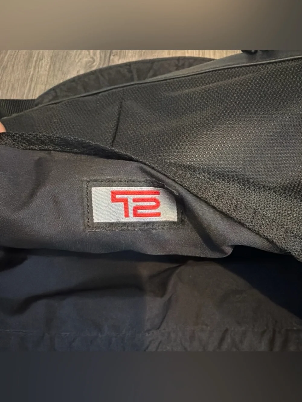 Tumi T2 Tech Bag Black Ballistic‎ Expandable Messenger Laptop Bag Satchel Travel